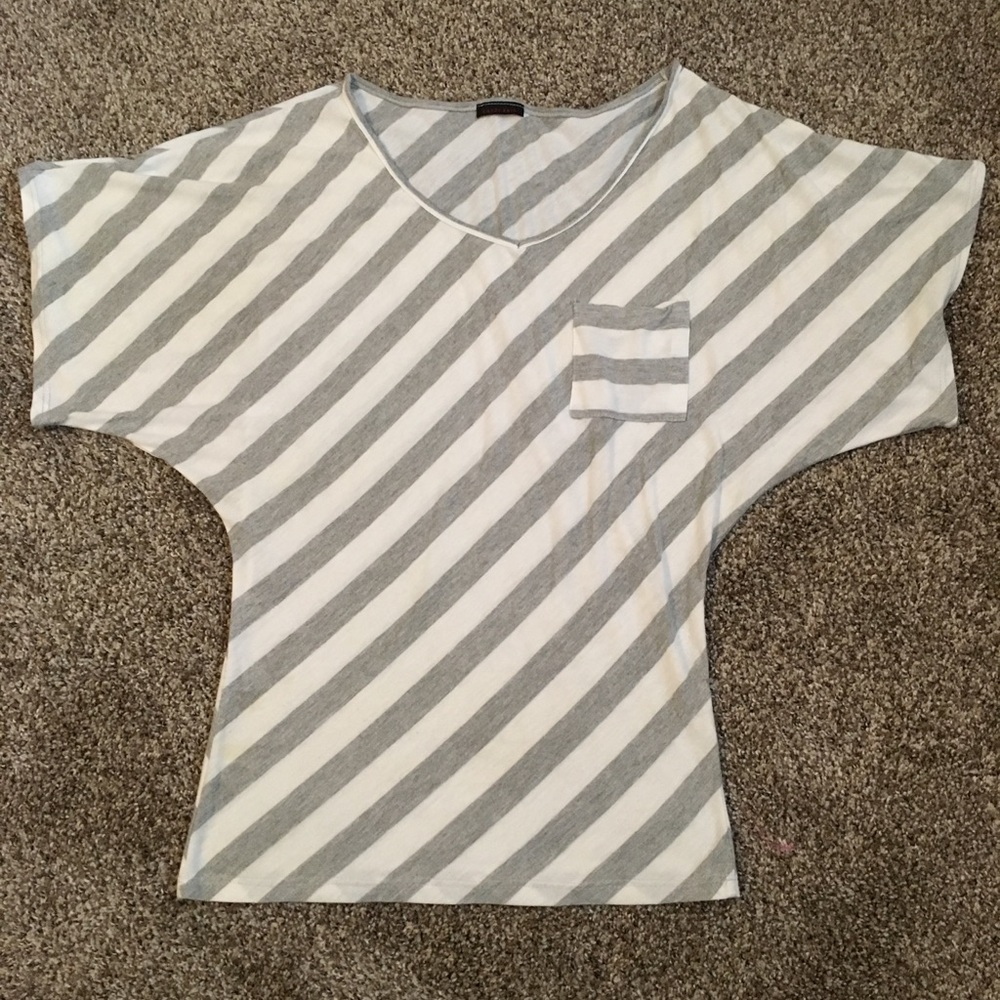 ⭐️10%OFF⭐️Candy rain flowy Stripped grey/white - Picture 2 of 7